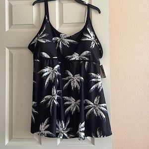 Noon Swim Behring suit, Size 24, Black and White, never worn